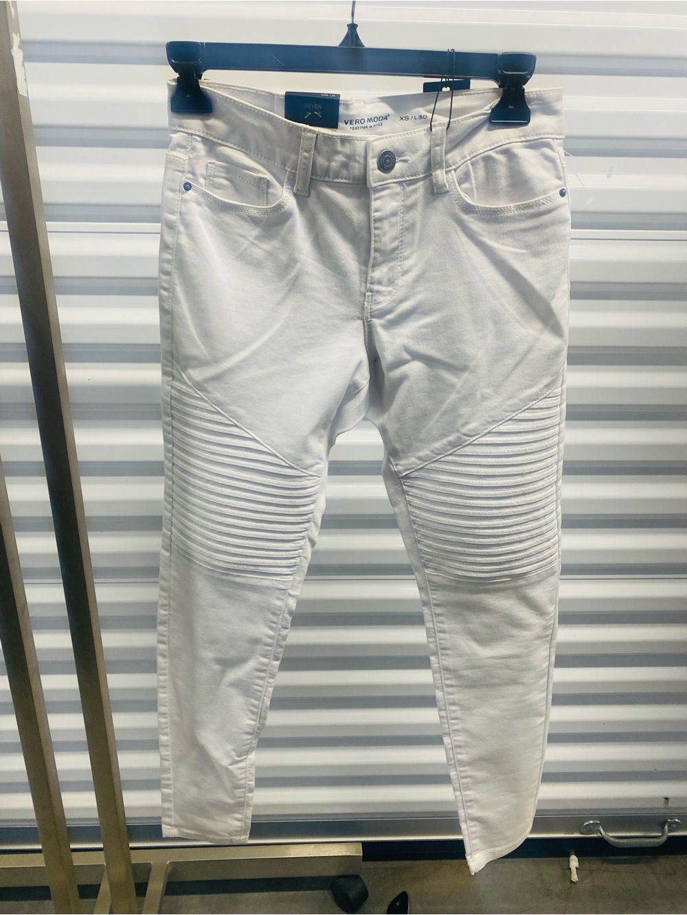 Vero Moda Slim White Ribbed-Knee Jeans for Men